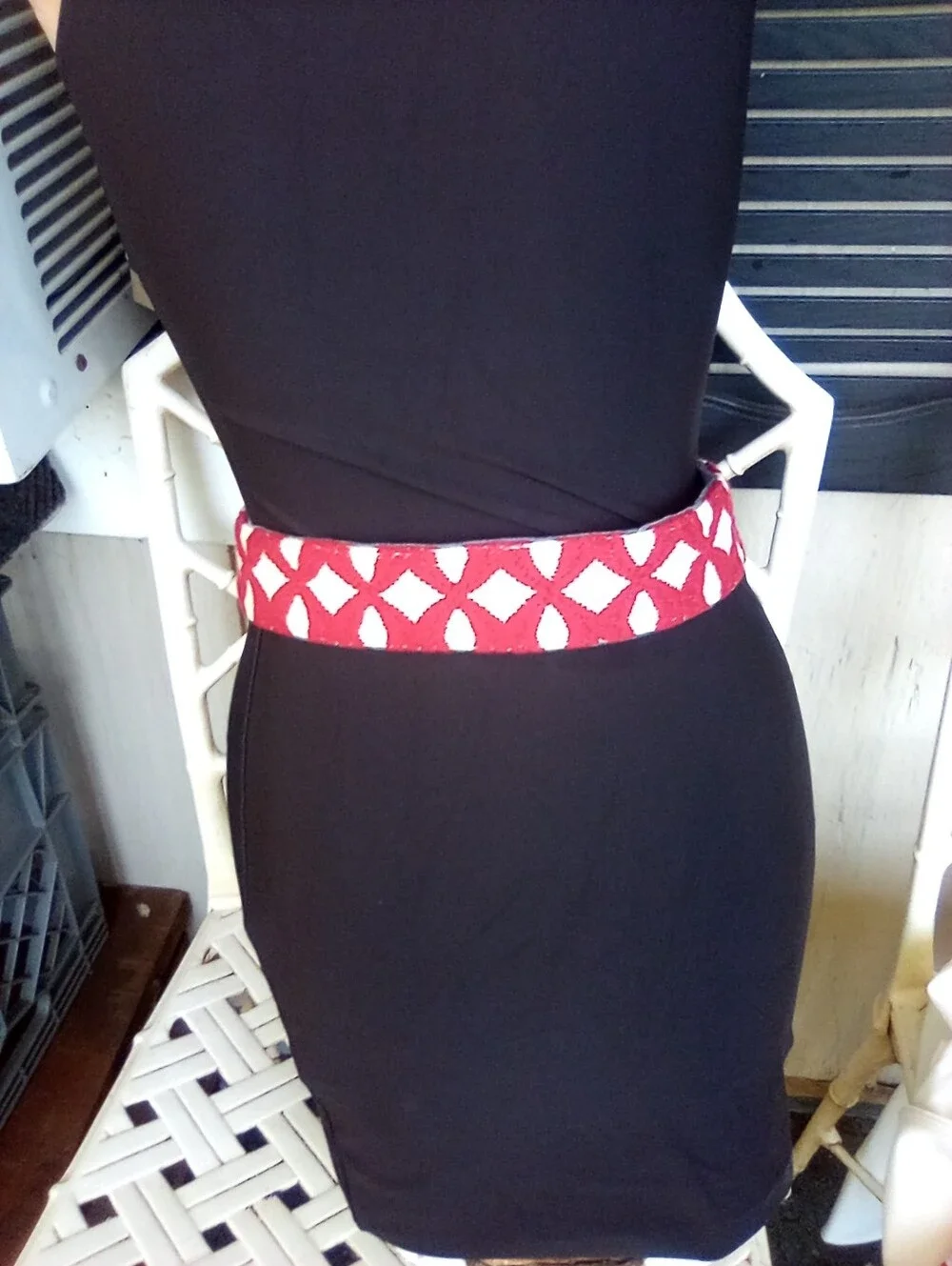 Bone & Yard Vintage Reversible Red & White Geometric Fabric Belt W/ Blue Accent